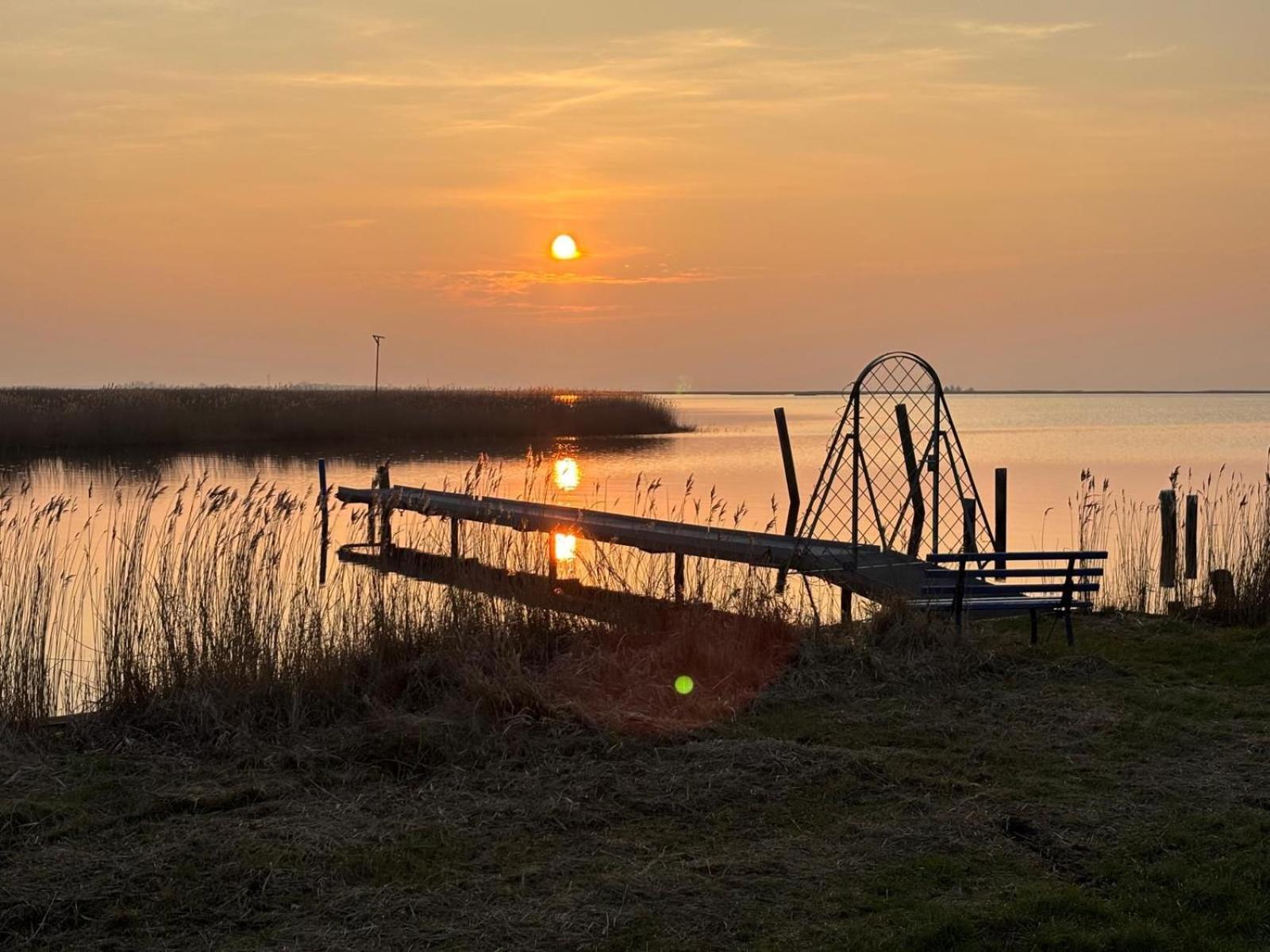 Вілла Urlaub Unterm Reetdach Auf Dem Darss Fuhlendorf  Екстер'єр фото